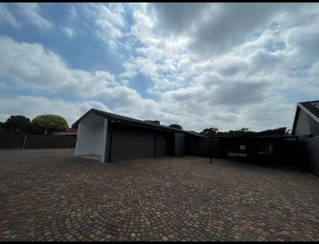 200M² OFFICE TO LET IN PARKDENE